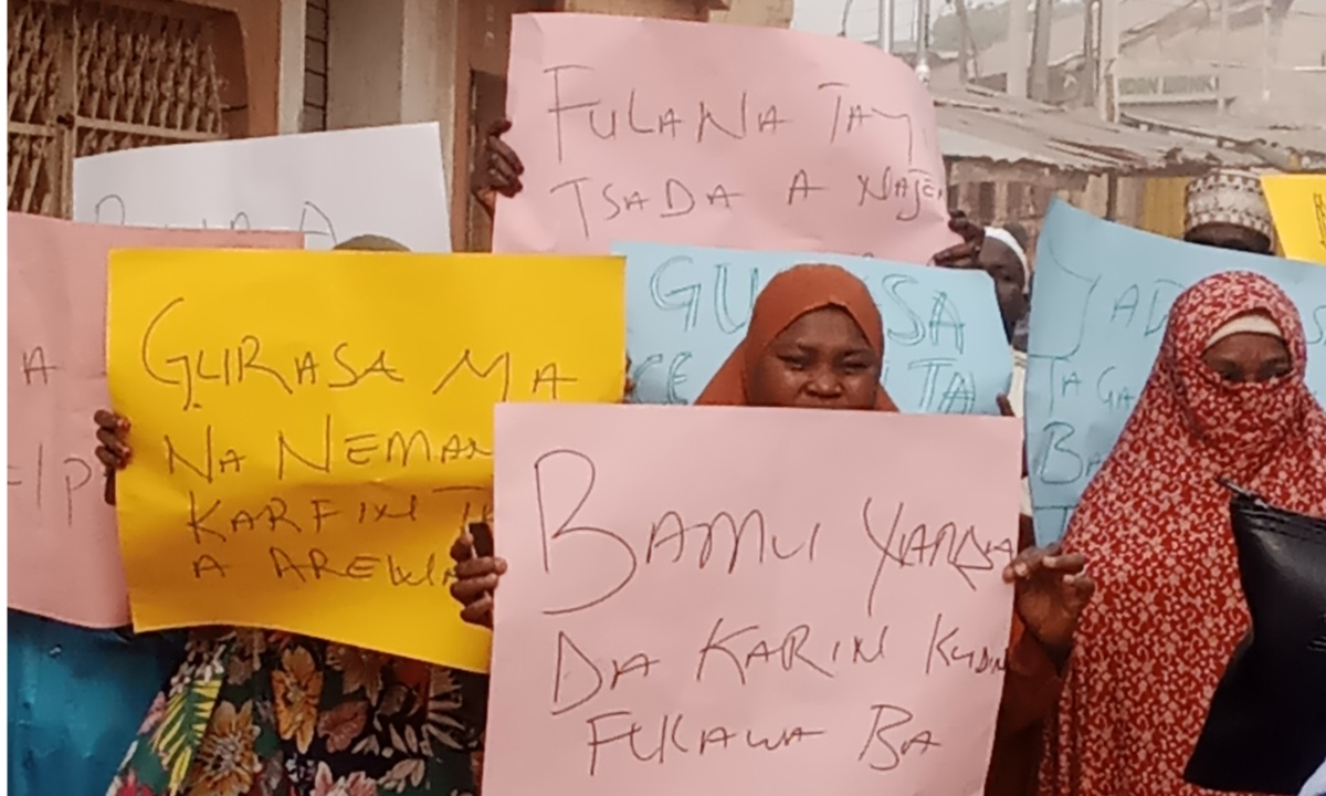 Women bread makers take to Kano streets over high cost of flour